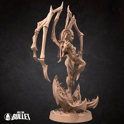 Sarah, Queen of Blades